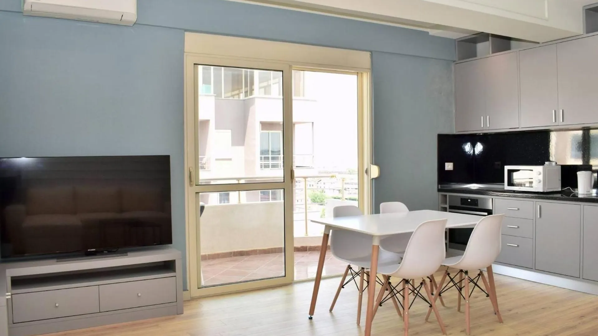 Tastefully Outfitted Apartment In Durrës 0*,  Albania